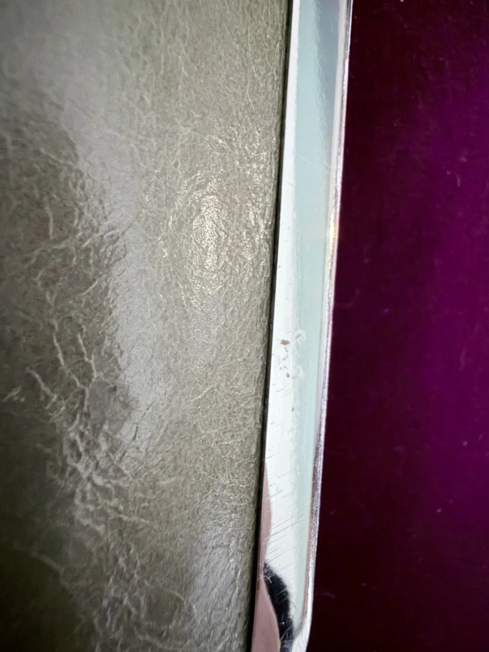 HOBO Millie Clutch in green/gray - Picture 7 of 8